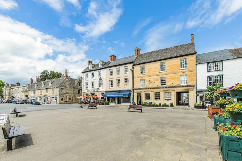 Oxfordshire Living - The Vanbrugh Apartment - 우드스톡 외부 사진